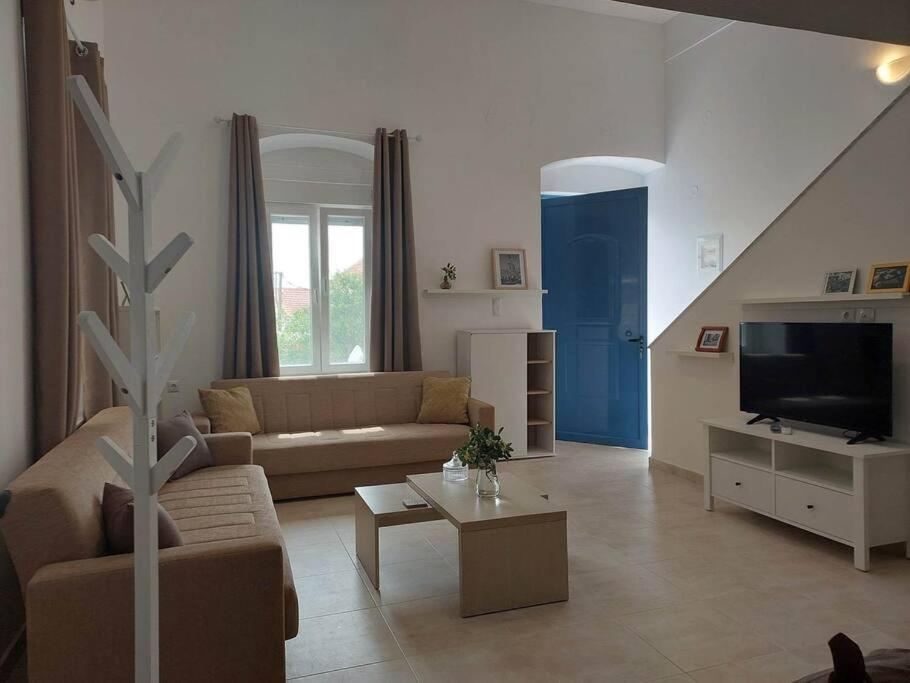Lion'S House Villa Kalymnos Town Bagian luar foto